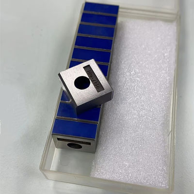 Karbon Çelik Roland Gripper Pad ile Mavi Kauçuklu Baskı Pressi Yedek Parçaları 19*18*8mm