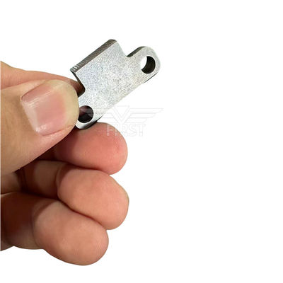 Karanlık Gümüş Gripper Pad TC.011.920 standart kalınlığı olan Heidelberg XL makineleri için