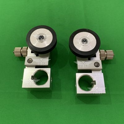 Heidelberg SM74 SORM için 1 Set İleri Koşucu Montaj Bracket Kauçuk Tekerleği