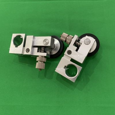 Heidelberg SM74 SORM için Forwarding Runner Montaj Bracket Kauçuk Tekerleği Uzun Kullanım Süresi Yüksek End Plastik ve miktar indirim