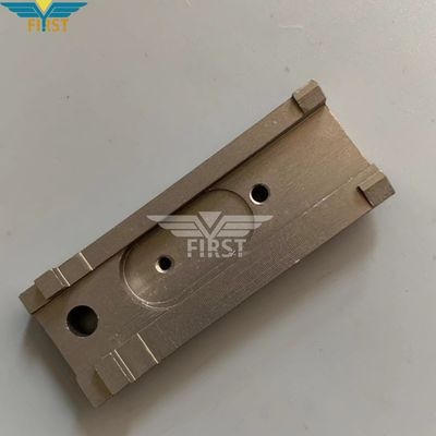 Müller Martini 3214 Dikiş Makinesi için Evrensel Uyumlu Kitap Kapak - Çelik/Metal Malzemesi Standart Boyutlu yedek parça