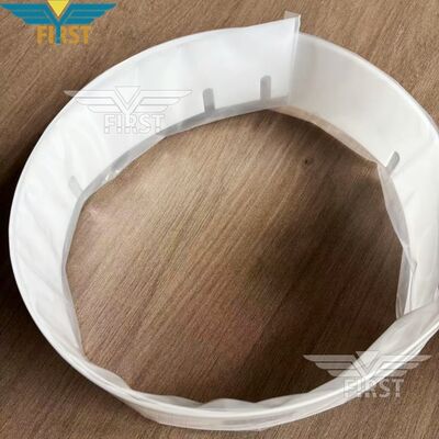 Roland 700 için yıkama bıçağı 1102 × 56 × 1 mm boyutları ve yüksek plastikte 13 delik