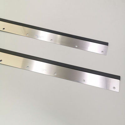 Heidelberg CD74/XL75 yıkama bıçağı L2.010.403 847mm X 47mm X 0.5mm 9 delikli UV74 Baskı yedek parçaları